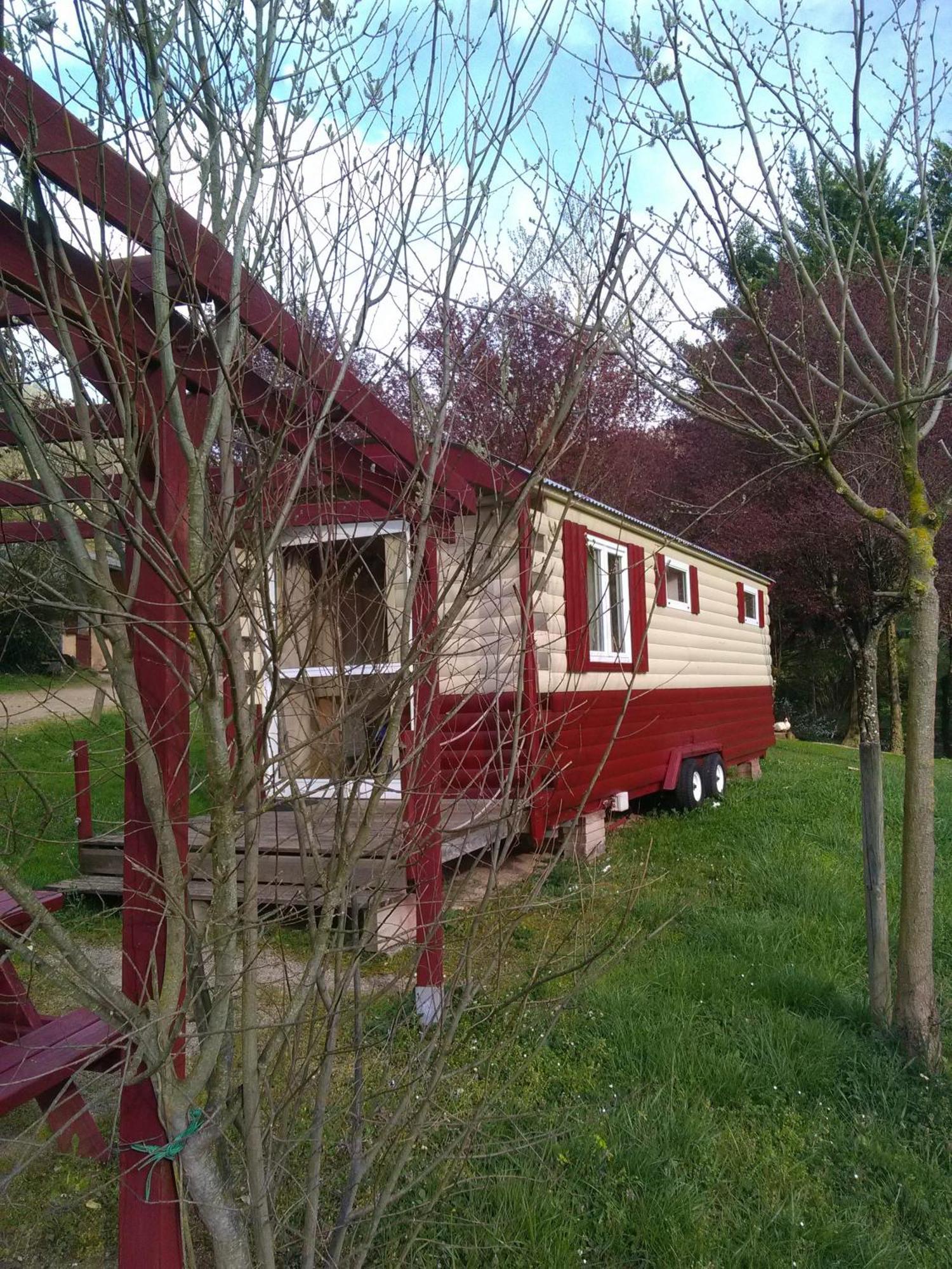La Fregiere Chalets Clairvaux-d'Aveyron Dış mekan fotoğraf