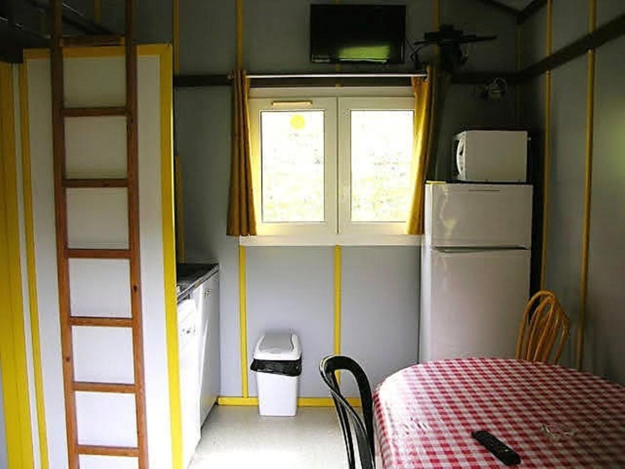 La Fregiere Chalets Clairvaux-d'Aveyron Dış mekan fotoğraf